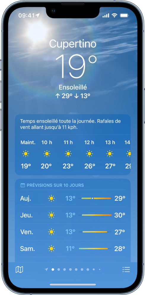 L’écran Météo affichant de haut en bas : le lieu, la température actuelle, les températures minimales et maximales du jour, les prévisions heure par heure ainsi que celles des dix prochains jours. Une rangée de points en bas au centre indique le nombre de lieux qui figurent dans la liste des lieux. Les boutons « Liste des lieux » et « Afficher le plan » se trouvent respectivement dans le coin inférieur droit et le coin inférieur gauche.