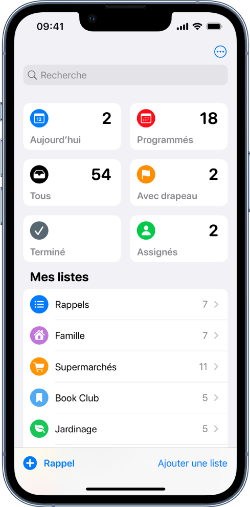 Un écran avec plusieurs listes dans Rappels. Le champ de recherche s’affiche en dessus des listes intelligentes, en haut, pour les éléments pour aujourd’hui, les rappels programmés, tous les rappels et les rappels avec drapeaux. Le bouton « Ajouter une liste » se trouve en bas à droite.