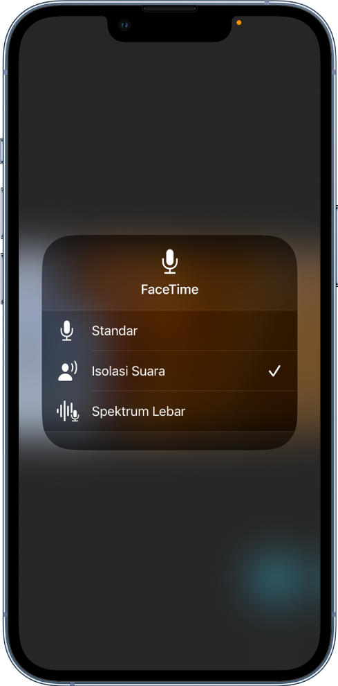 Pengaturan Mode Mik Pusat Kontrol untuk panggilan FaceTime, menampilkan pengaturan audio Standar, Isolasi Suara, dan Spektrum Lebar.
