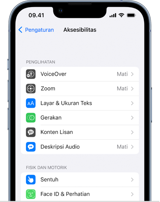 Layar Aksesibilitas di Pengaturan menampilkan fitur internal berikut, dari atas ke bawah: Fitur penglihatan yang meliputi VoiceOver, Zoom, Layar dan Ukuran Teks, Gerakan, Konten Lisan, Deskripsi Audio, serta fitur Fisik dan Motorik yang meliputi Sentuh dan Face ID dan Perhatian.