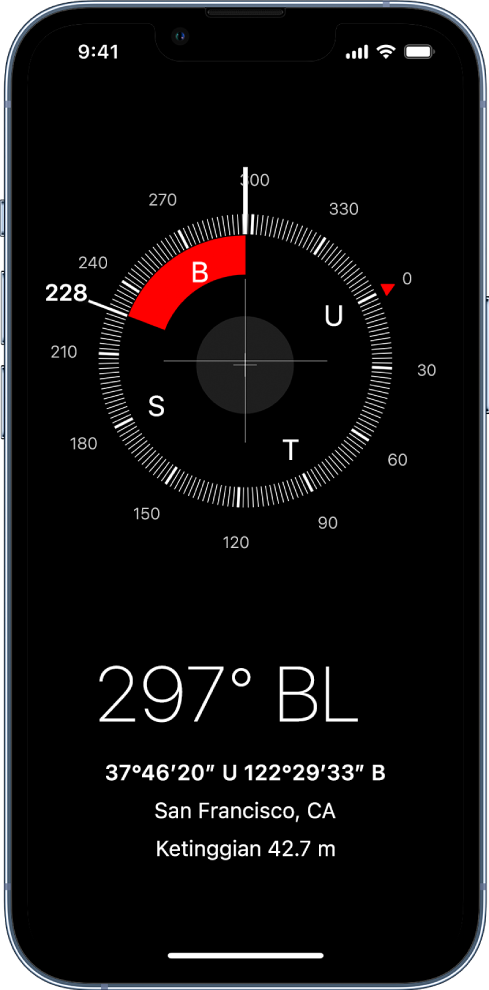Skrin Kompas menunjukkan arah yang ditunjukkan oleh iPhone, lokasi semasa anda dan ketinggian.