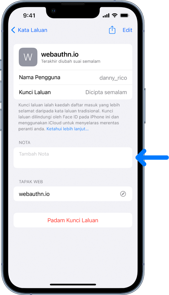 Skrin kunci laluan dalam Rantai Kunci iCloud, dengan maklumat tentang kunci laluan dan tempat untuk menambah dan melihat nota.