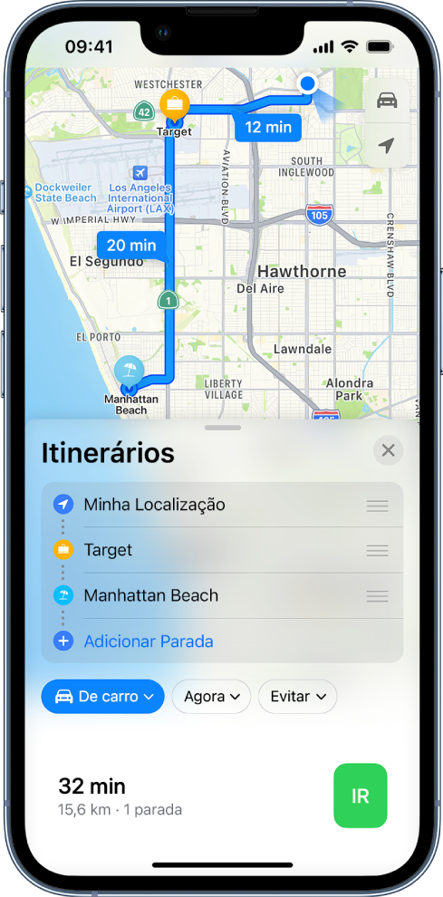 O app Mapas mostrando itinerários de carro com várias paradas ao longo da rota.