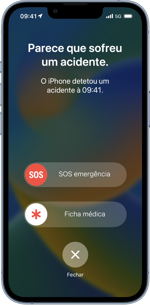 Um ecrã do iPhone mostra que foi detetado um acidente e, por baixo, encontram‑se os botões SOS Emergência, Ficha médica e Fechar.
