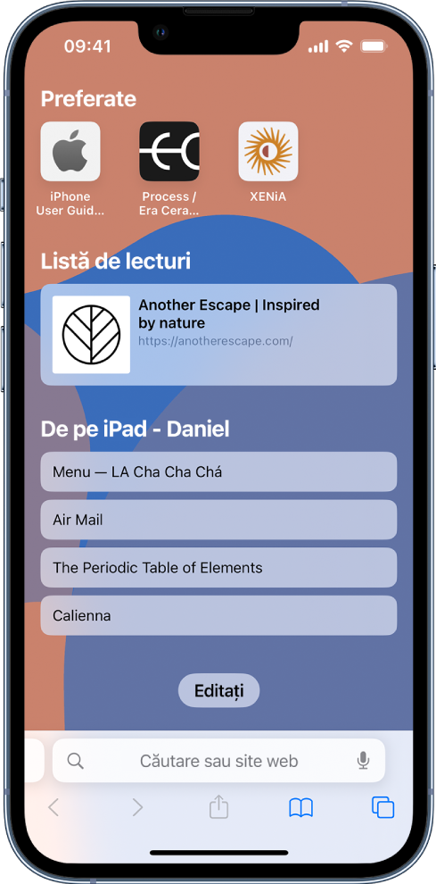 Pagina de pornire în Safari, care afișează site-urile favorite, un site web salvat în Lista de lectură și site-urile web deschise pe alte dispozitive Apple ale utilizatorului. În partea de jos a ecranului este butonul Editare.