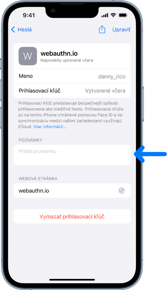 Obrazovka prihlasovacieho kľúča v iCloud Kľúčenke s informáciami o prihlasovacom kľúči a miestom na pridanie a zobrazenie poznámok.