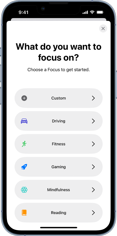 Екран за подешавање функције Focus за неку од додатно обезбеђених опција функције Focus, укључујући Custom, Driving, Fitness, Gaming, Mindfulness и Reading.