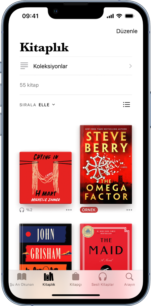 Kitaplar uygulamasında Kitaplık ekranı. Ekranın üzerinde Koleksiyonlar düğmesi ve sıralama seçenekleri bulunur. Elle sıralama seçeneği seçili. Ekranın ortasında kitaplıktaki kitapların kapakları var. Ekranın alt kısmında soldan sağa Şu An Okunan, Kitaplık, Kitapçı, Sesli Kitaplar ve Ara sekmeleri var.
