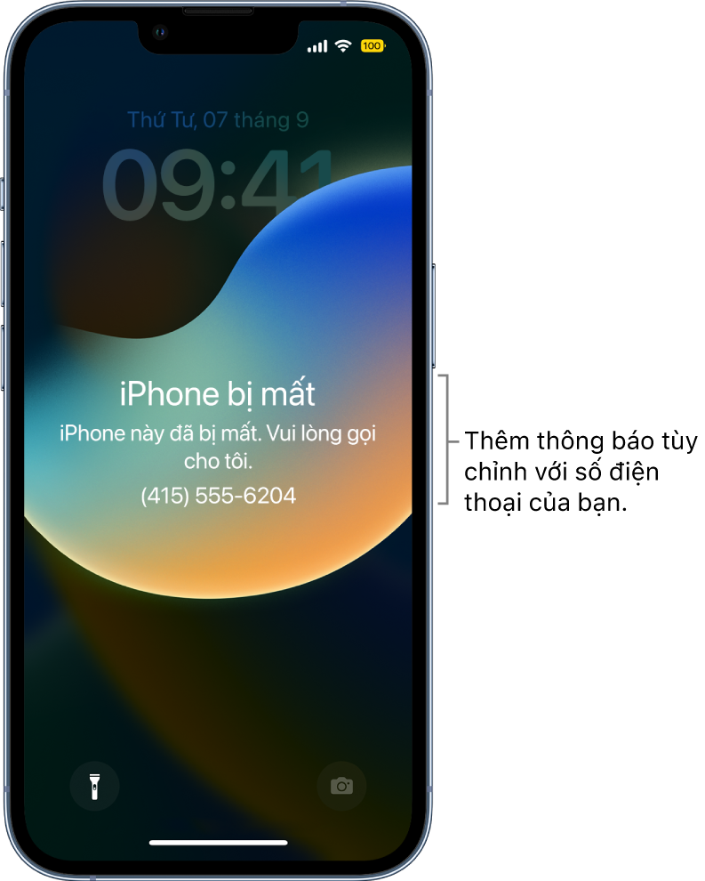 Một Màn hình khóa của iPhone với thông báo: “Lost iPhone. This iPhone has been lost. Please call me. (415) 555-6204”. Bạn có thể thêm thông báo tùy chỉnh với số điện thoại của bạn.