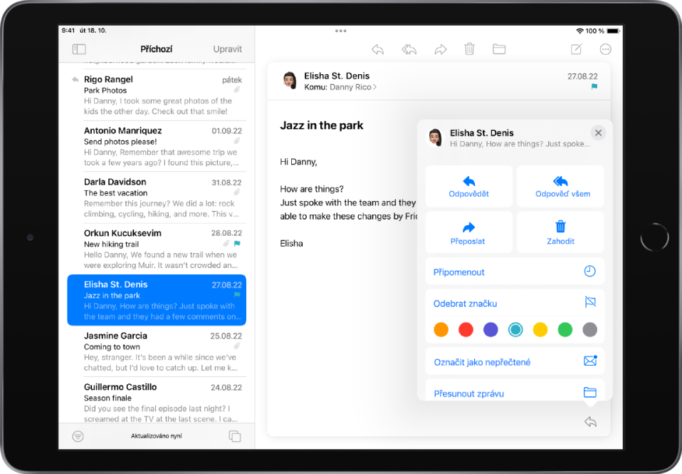 Otevřený e‑mail. Na pravé straně se zobrazuje nabídka s volbami pro přidání a odstranění značky.