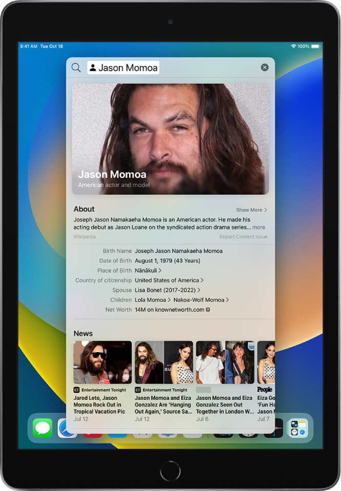iPadi Lock Screen-kuva koos otsinguga. Ülaosas on otsinguväli sihtsõnaga “Jason Momoa” ning selle all tekstile vastavad tulemused.