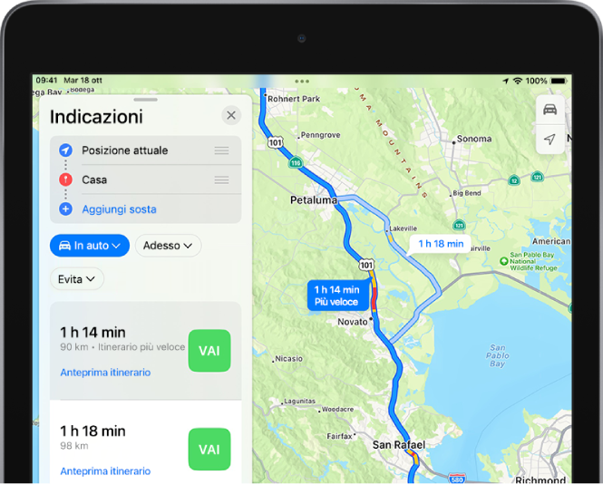 Una mappa con due itinerari in auto mostrati nell'area della North Bay vicino a San Francisco. L'itinerario più veloce è selezionato.