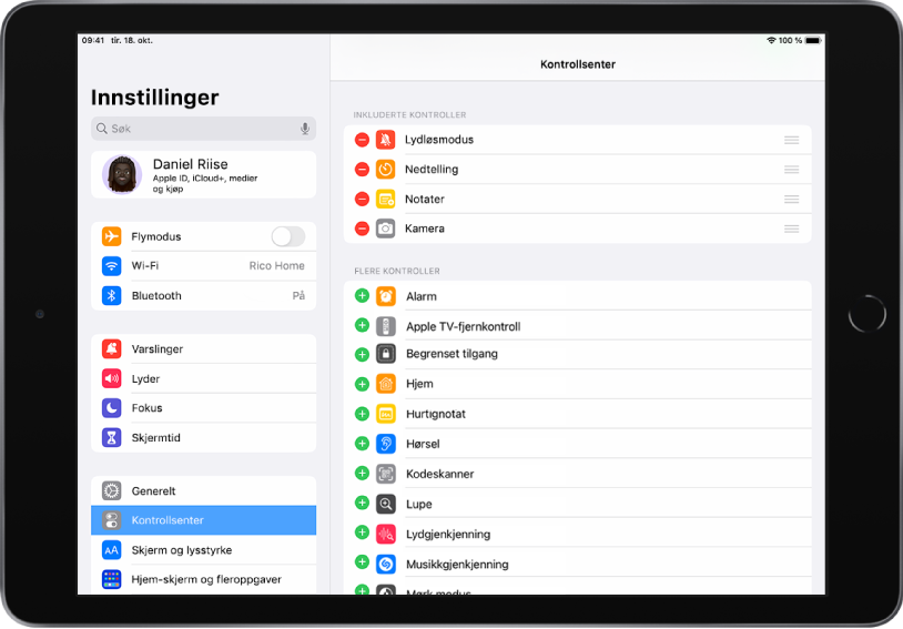 Innstillinger-skjermen på iPad. På venstre side av skjermen vises Innstillinger-sidepanelet. Kontrollsenter er markert. På høyre side av skjermen vises valgene for å tilpasse Kontrollsenter.