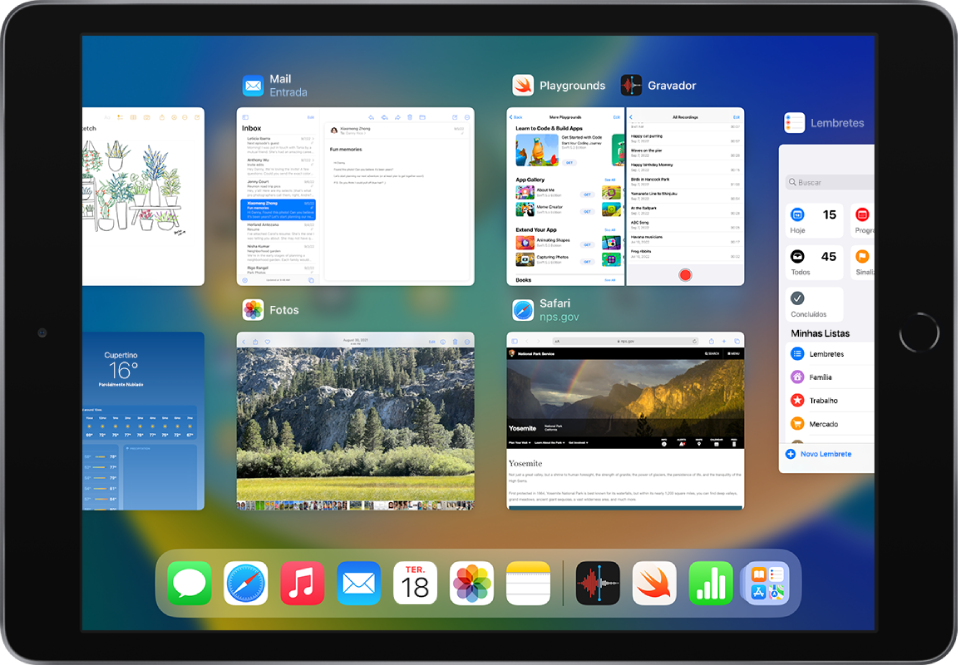 A tela do Seletor de Apps com vários apps abertos, áreas de trabalho em Split View e janelas em Slide Over aparecendo.