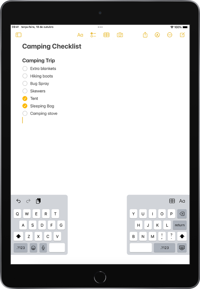 Uma nova nota a ser criada com o teclado dividido e desancorado da parte inferior do ecrã do iPad.