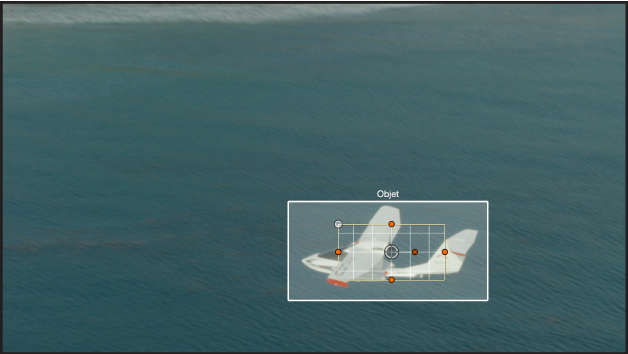 Rectangle de sélection de marqueur de suivi d’objet identifiant automatiquement un avion sur le canevas