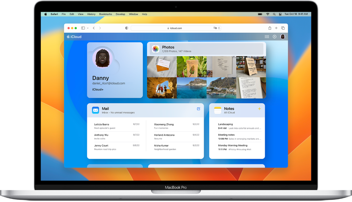 The iCloud.com homepage on a Mac.