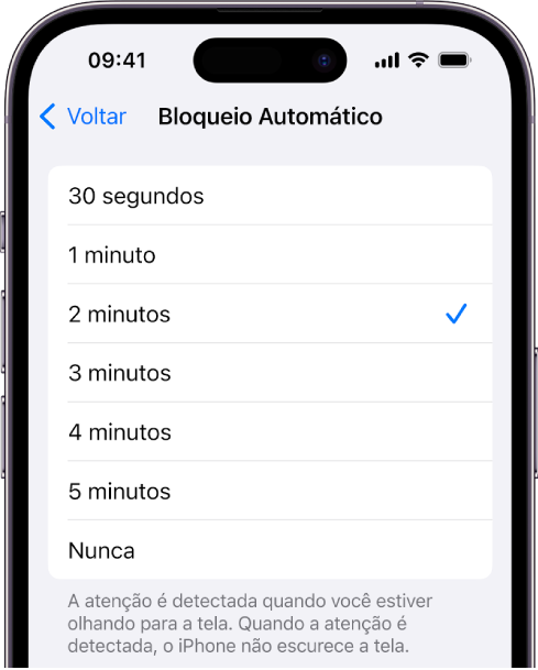 A tela de Bloqueio Automático com ajustes para duração do tempo antes que o iPhone seja bloqueado automaticamente.
