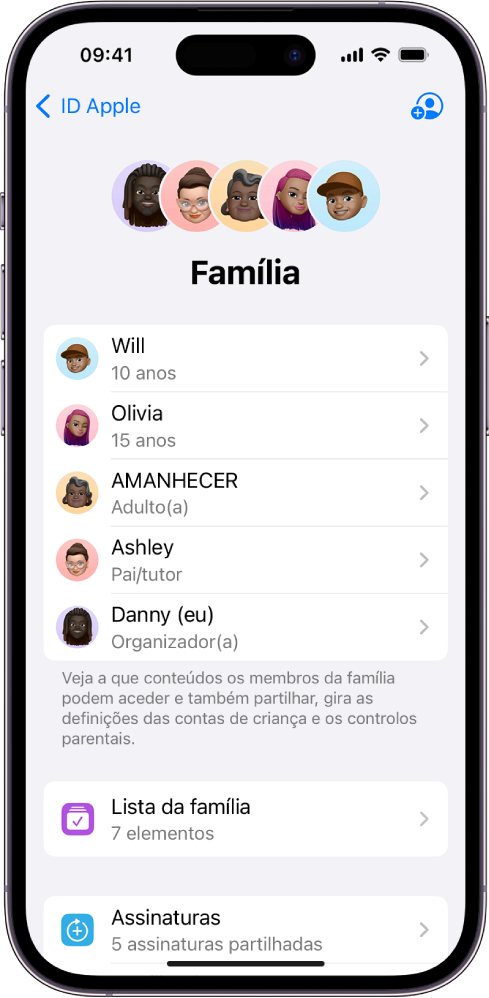 O ecrã Partilha com a família nas Definições. Estão listados cinco membros da família. Por baixo dos nomes está a opção “Lista da família” e, por baixo, estão as opções “Assinaturas” e “Partilha de compras”.