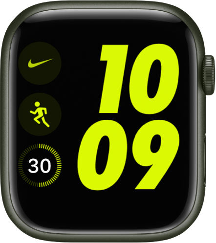 עיצוב השעון ״Nike (דיגיטלי)״ השעה מוצגת בספרות גדולות משמאל. בצד ימין: התצוגה של היישום Nike למעלה, התצוגה ״אימון״ באמצע והתצוגה ״ספירה לאחור״ מתחתיה.