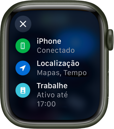 Estado da Central de Controle mostrando o iPhone conectado, a Localização sendo usada pelos apps Mapas e Tempo, e o foco Trabalho ativado até as 17 horas.