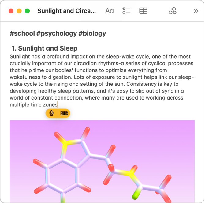 Показана заметка с надиктованным текстом и инструменты диктовки.