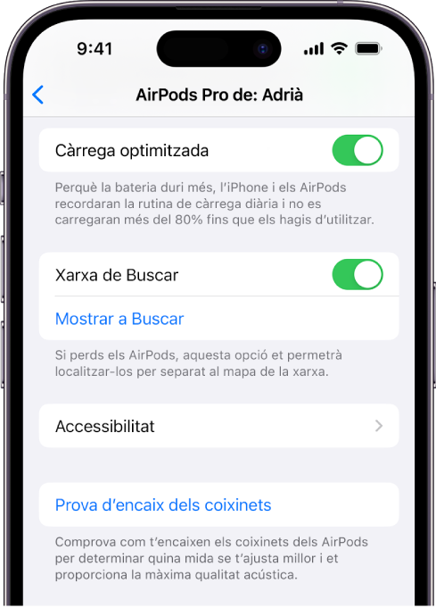 Configuració del Bluetooth en un iPhone que mostra opcions per als AirPods Pro (totes les generacions). L’opció “Xarxa de Buscar” està activada, cosa que permet localitzar els AirPods individualment en un mapa quan es perden.