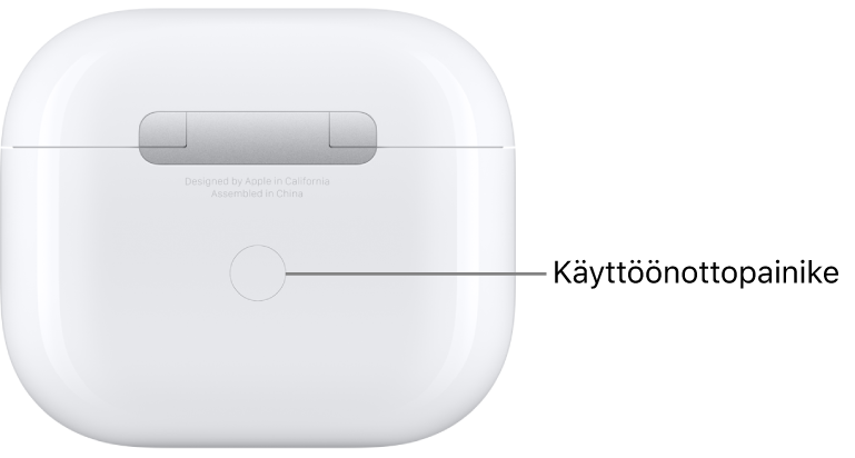 Käyttöönottopainike keskellä AirPods-kuulokkeiden (3. sukupolvi) latauskotelon taustapuolta.