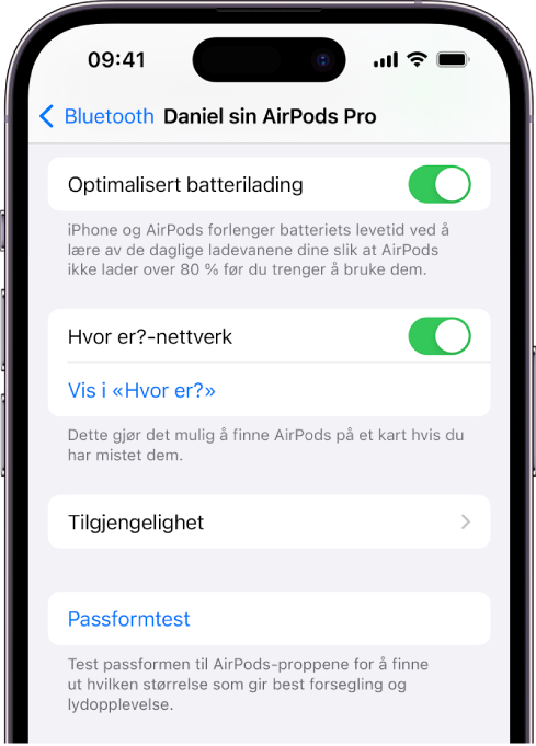 Bluetooth-innstillinger på en iPhone som viser valg for AirPods Pro (alle generasjoner). Valget Hvor er?-nettverk er på, slik at du kan finne hver enkelt AirPod på et kart når du har mistet dem.