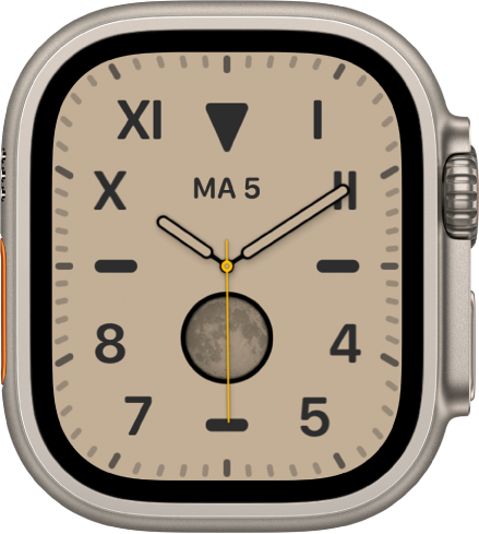 Kalifornia-kellotaulu, jossa on sekaisin roomalaisia ja arabialaisia numeroita. Kellotaulussa näkyy päivämäärä ja Kuun vaihe -komplikaatio.