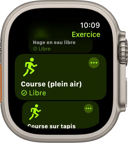 L’écran Exercice avec l’exercice Course (plein air) mis en évidence. Un bouton Plus se trouve en haut à droite de la vignette d’exercice.