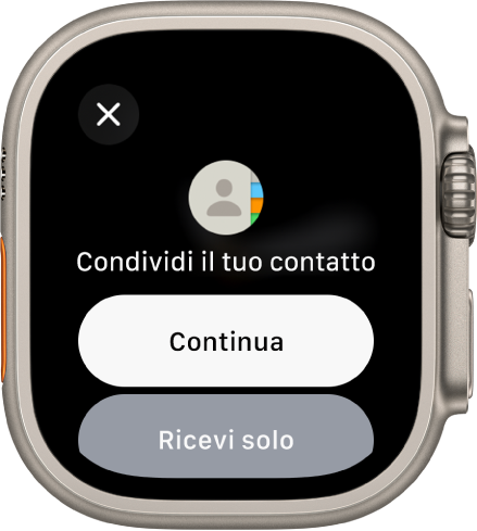 La schermata di NameDrop che mostra due pulsanti: Continua, che ti consente di ricevere le informazioni di un contatto e di condividere le tue e “Ricevi solo”, per ricevere soltanto le informazioni di contatto dell’altra persona.