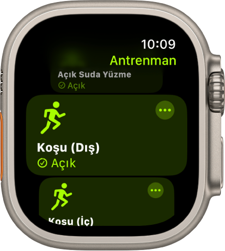 Koşu (Dış) antrenmanının vurgulandığı Antrenman ekranı. Daha Fazla düğmesi antrenman döşemesinin sağ üst tarafında.