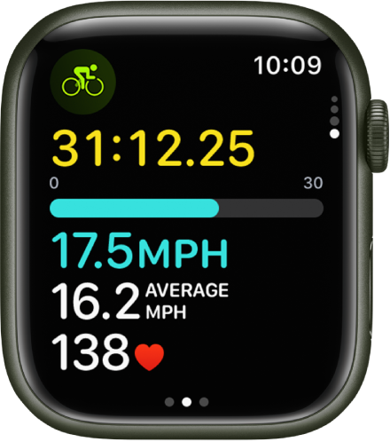 The Workout screen showing the metrics for an outdoor cycle workout.