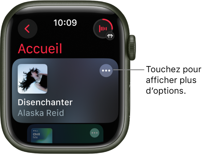 L’app Musique qui affiche l’écran Accueil contenant un album. Un bouton Plus d’options se trouve à droite. Un bouton À l’écoute se trouve en bas. Un bouton Retour se trouve en haut à gauche.