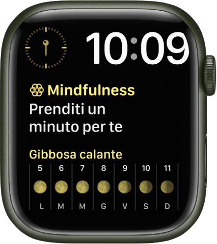 Il quadrante Modulare Duo con un orologio digitale in alto a destra e tre complicazioni: Bussola in alto a sinistra, Mindfulness al centro e Fase lunare in basso.