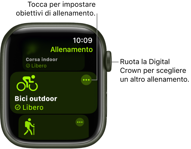 La schermata dell’app Allenamento con la sessione “Bici outdoor” in evidenza. In alto a destra del nome dell’allenamento è presente il pulsante Altro.