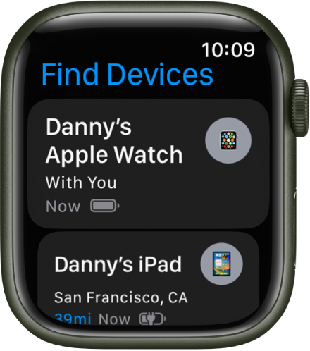 Programoje „Find Devices“ rodomi du įrenginiai: „Apple Watch“ ir „iPad“.