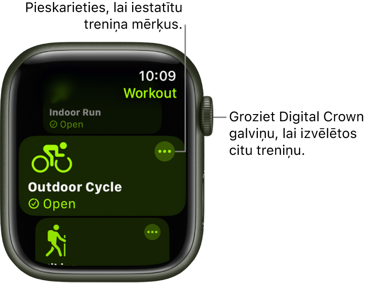 Lietotnes Workout ekrāns, kurā iezīmēta treniņa opcija Outdoor Cycle. Treniņa rūts augšējā labajā stūrī atrodas poga More.