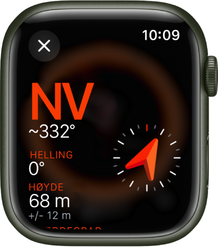 Kompass-appen viser Info-skjermen. Marsjretningen vises i midten til venstre, med kompassretning (nordvest) og grader (332 grader). Gjeldende helning og stigning vises nedenfor. En kompassindikator vises til høyre. En lukk-knapp vises øverst til venstre.