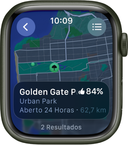App Mapas mostrando um mapa do parque Golden Gate em San Francisco juntamente com a classificação do parque, o horário de funcionamento e a distância da localização atual. O botão Rotas aparece na parte superior direita. O botão Voltar está na parte superior esquerda.