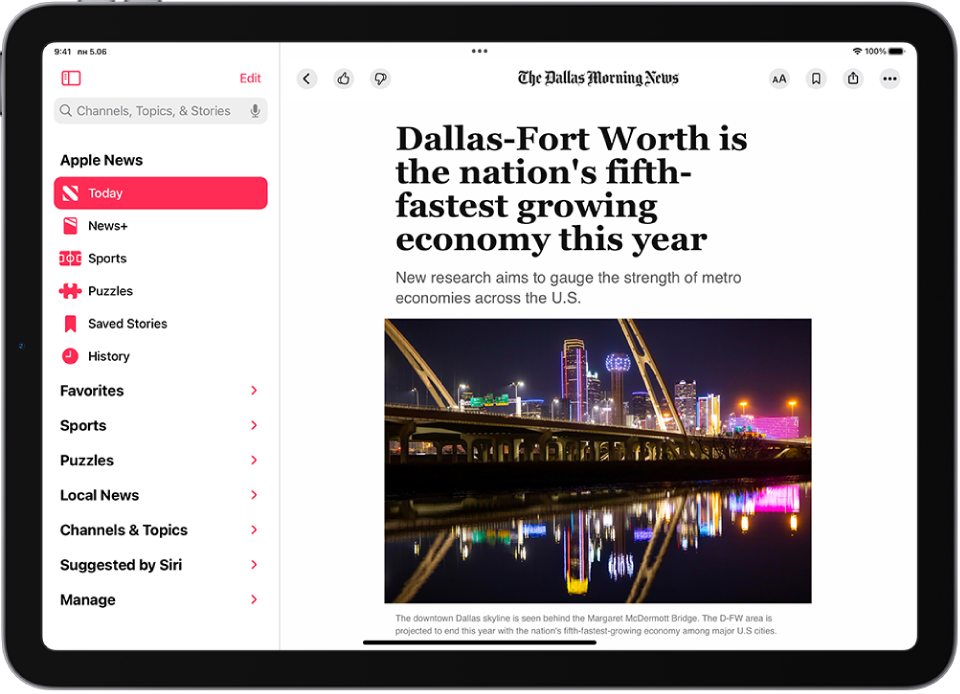 Новинарска статия в приложението News. Избран е Today (Днес) под Apple News в страничната лента.