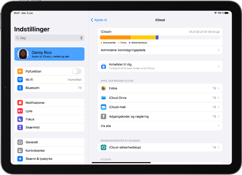 Skærmen med iCloud-indstillinger viser iCloud-lagringsmåleren og en liste over apps og funktioner, der kan bruges med iCloud.