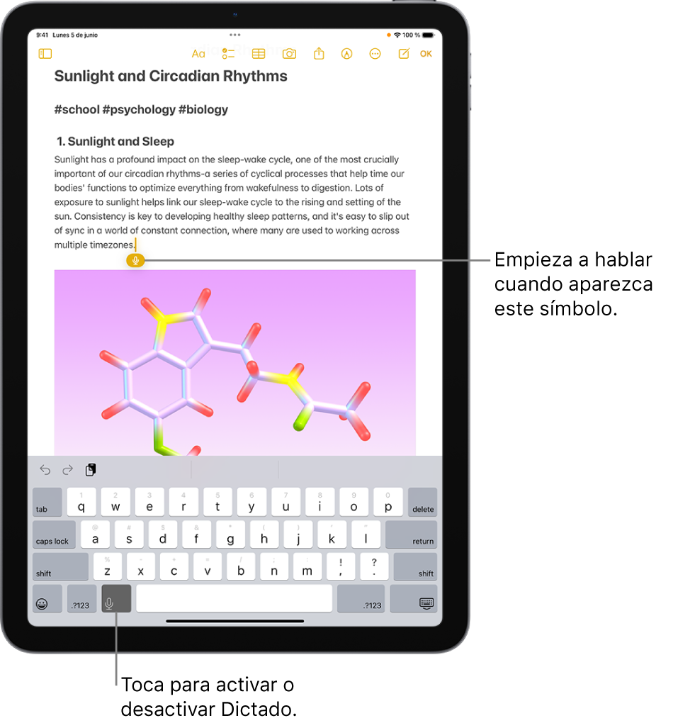 El teclado en pantalla está abierto en la app Notas. El botón Dictado en la parte inferior del teclado está seleccionado y el botón Dictado aparece debajo del punto de inserción en el campo de texto.