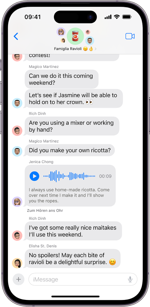Ein Konversation in der App „Nachrichten“ mit einer Audionachricht und ihrer Transkription.