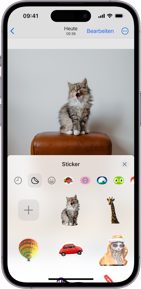 Ein Foto in der App „Fotos“ wird als Sticker im Sticker-Menü angezeigt.