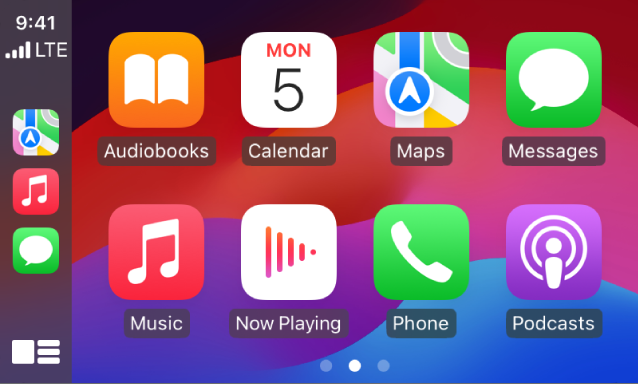 „CarPlay“ pradžios ekranas, kurio šoninėje juostoje rodomos funkcijos „Maps“, „Music“ ir „Messages“ Dešinėje yra „Audiobooks“, „Calendar“, „Maps“, „Messages“, „Music“, „Now Playing“, „Phone“ ir „Podcasts“.