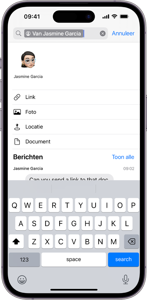 Het zoekveld in de Berichten-app. Het zoekveld heeft een tag die de zoekopdracht beperkt tot berichten van een bepaalde persoon. Andere tags die aan het zoekveld kunnen worden toegevoegd, zoals 'Link', 'Foto', 'Locatie' en 'Document', worden als opties weergegeven.
