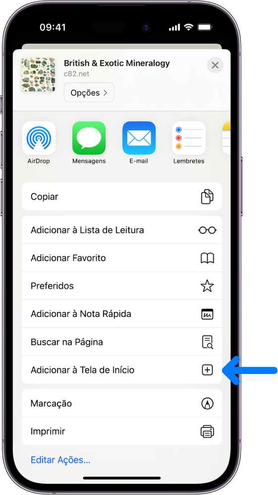 No Safari, o botão Compartilhar foi tocado em um site e mostra uma lista de opções, incluindo Adicionar à Tela de Início.