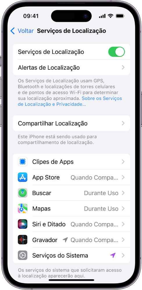 A tela dos Serviços de Localização com ajustes para compartilhamento da localização do seu iPhone, incluindo ajustes personalizados para apps individuais.